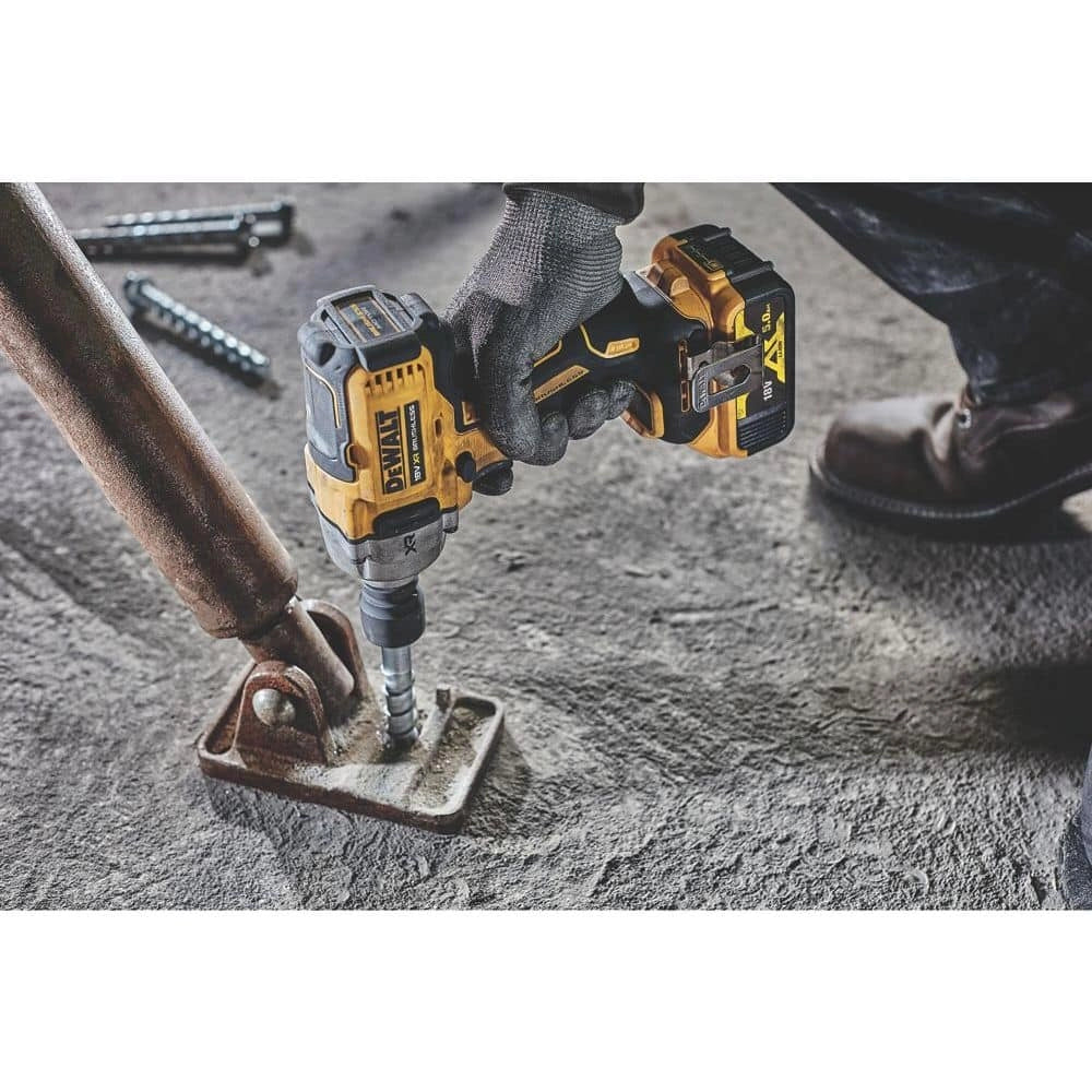 Dewalt DCF891P2T-GB 18V 1/2 In. Cordless Impact Wrench, 812 Nm, Brushless Motor, 3 YEARS WARRANTY